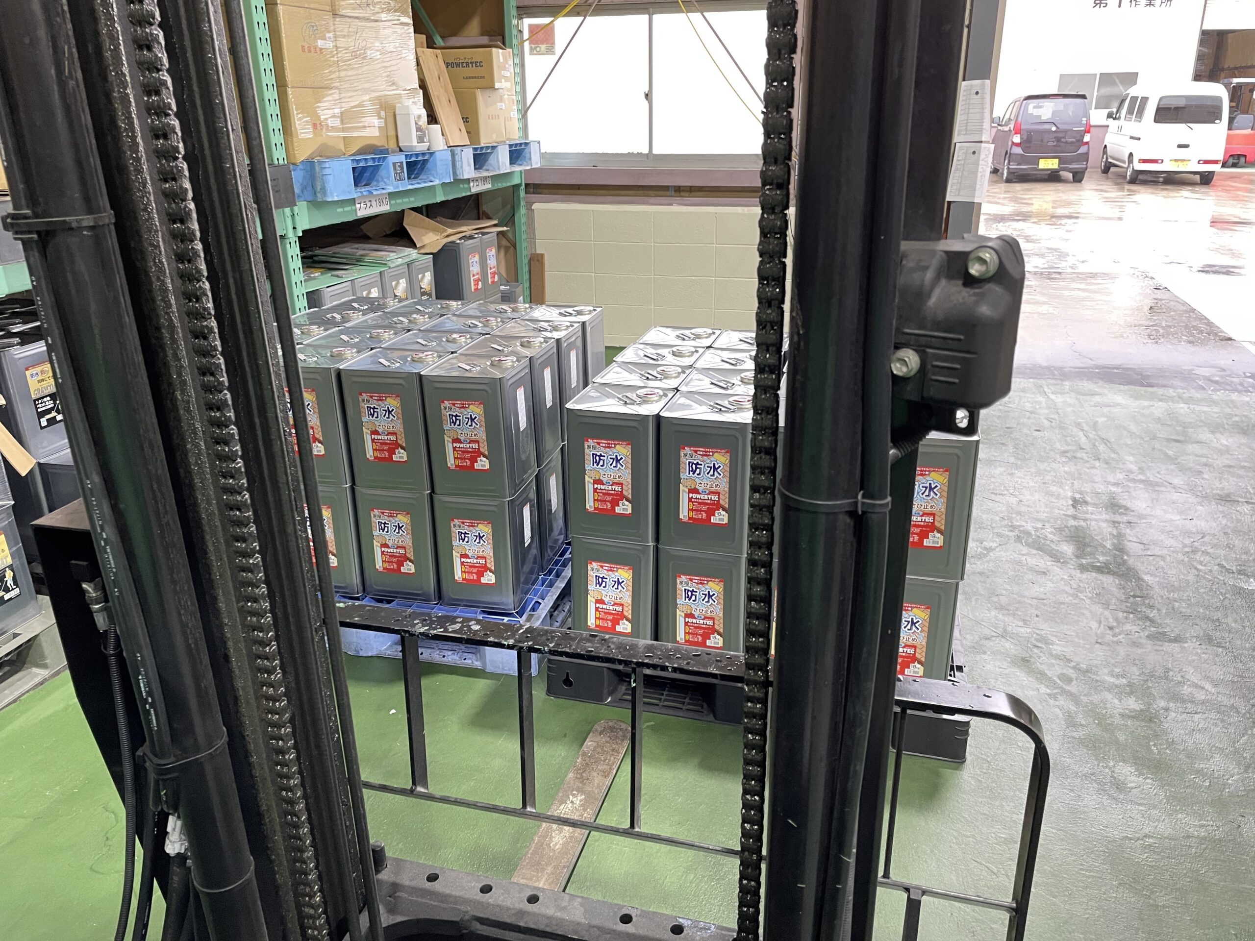パワーテック グリーンコート 防水 防錆中塗り材 0.6Kg 【お得】 防水 パワーテック グリーンコート 防水 防錆中塗り材 0.6Kg 【お得】 防水